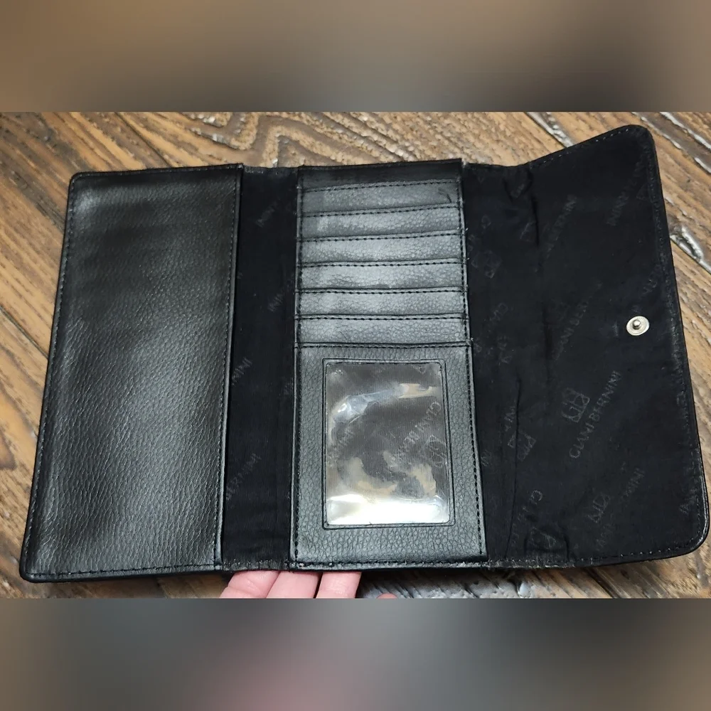 GIANI BERNINI Black Leather Tri-Fold Wallet EUC